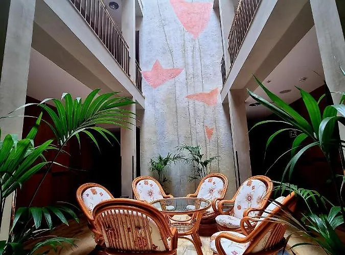 Flor Parks Hotel 3*