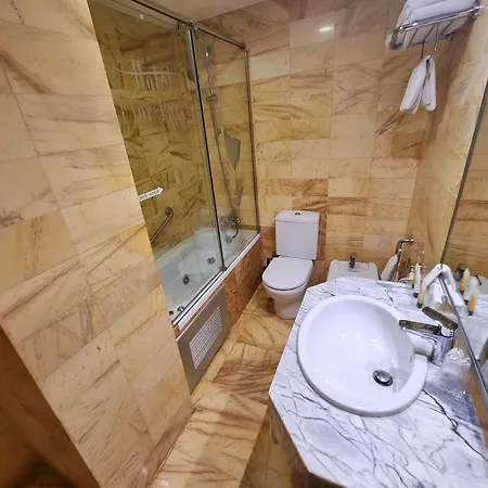 Hotel Flor Parks 3*