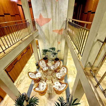 Szálloda Flor Parks