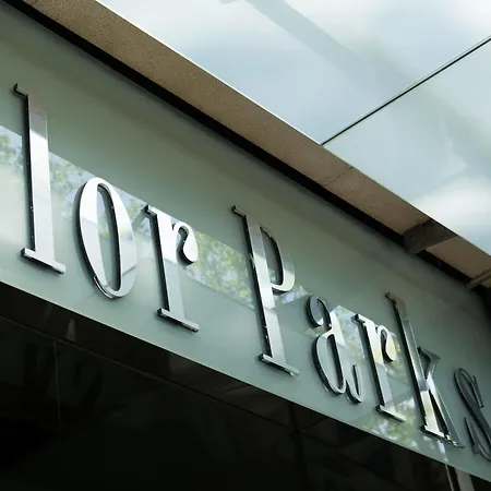 Szálloda Flor Parks 3*