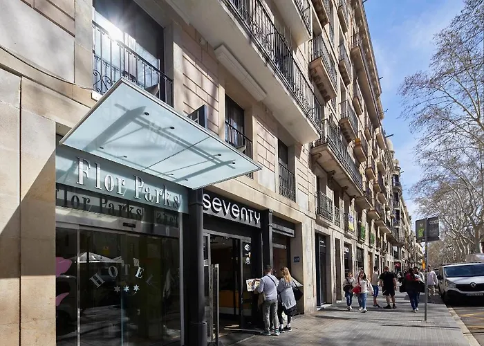 Flor Parks Hotell 3*