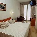 弗洛尔公园酒店 酒店 3*